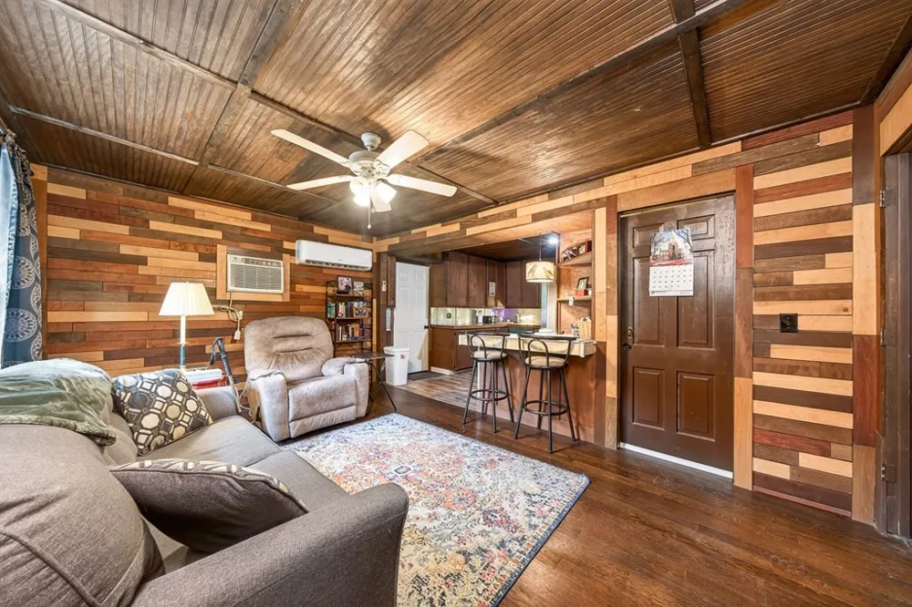 1976 Crossville Hwy Sparta, TN 38583