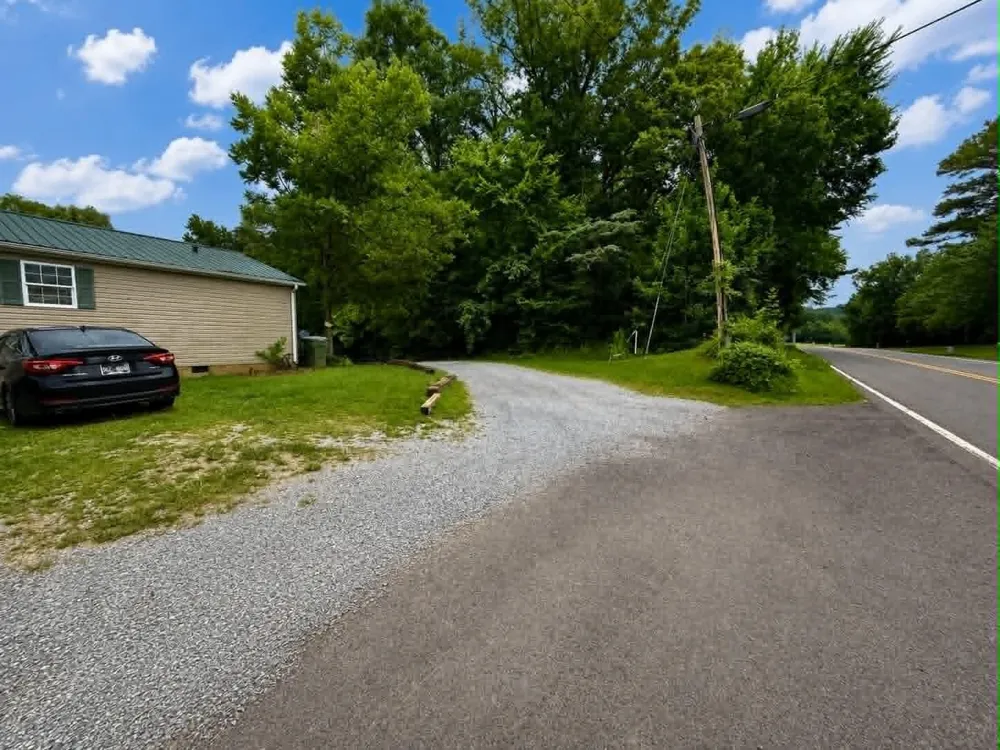 55515611 River Road Decatur, TN 37322