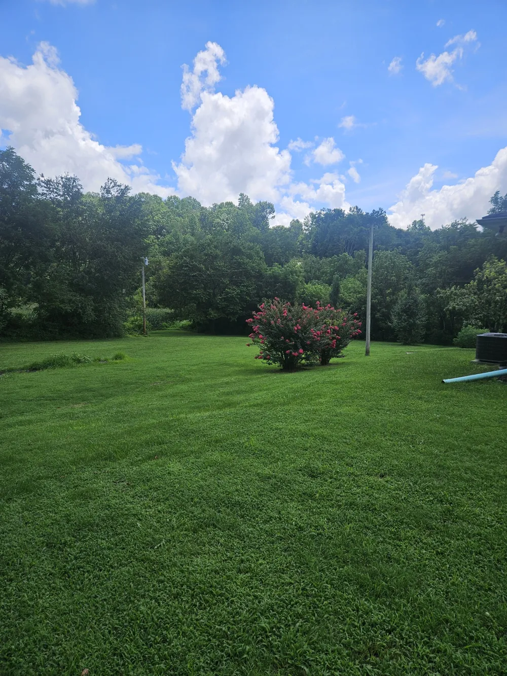 1490 S Long Creek Rd Lafayette, TN 37083