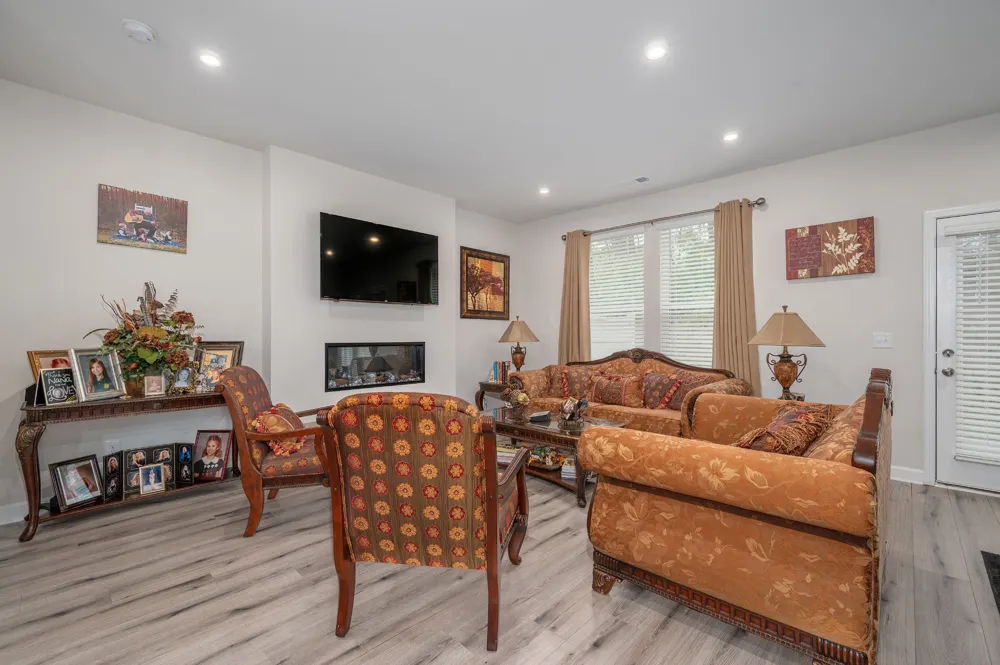 3039 Duvall Dr Gallatin, TN 37066