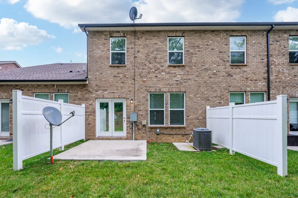 3039 Duvall Dr Gallatin, TN 37066