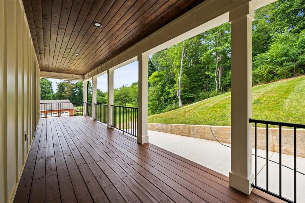 9921 Frost Ridge Drive Ooltewah, TN 37363