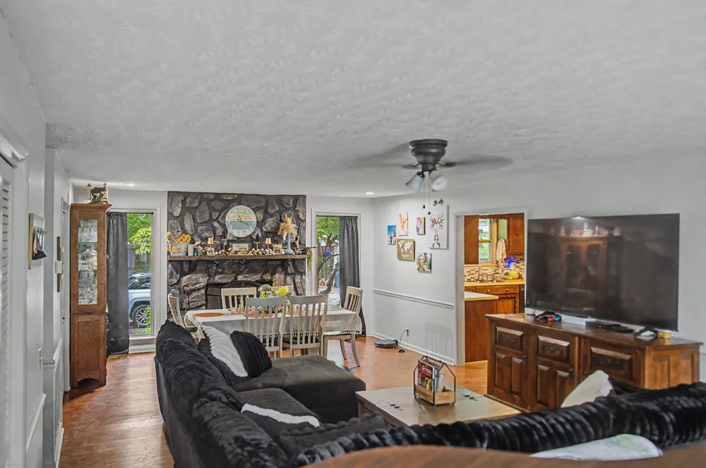 1001 Due West Cir Lafayette, TN 37083