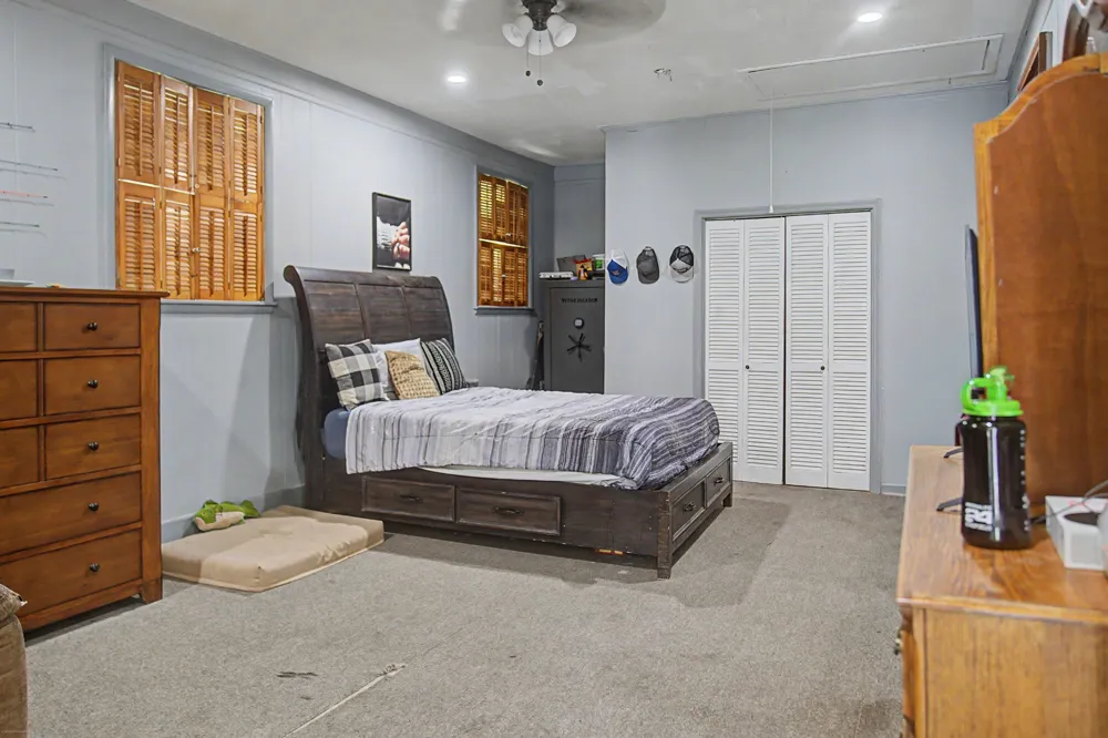 1001 Due West Cir Lafayette, TN 37083