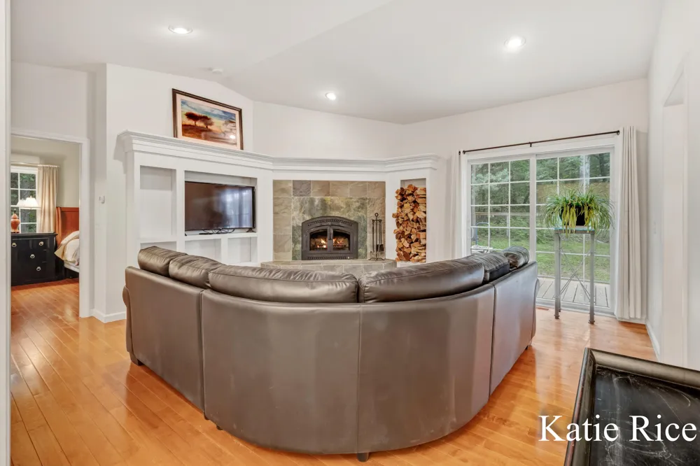 7565 Durham Road Whitehall, MI 49461