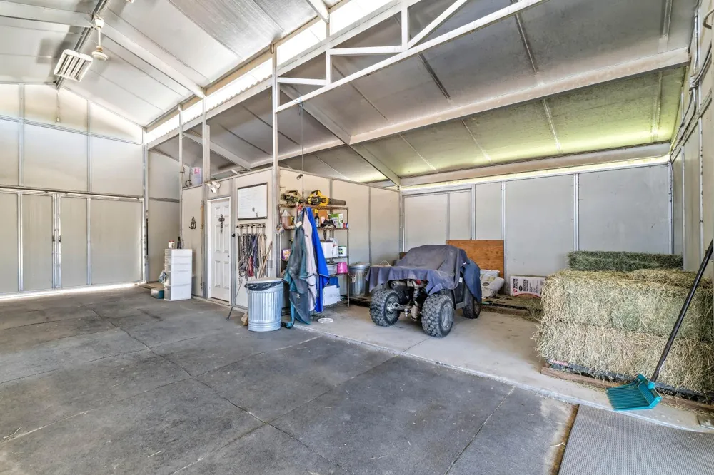 14361 Lombardy Delhi, CA 95315