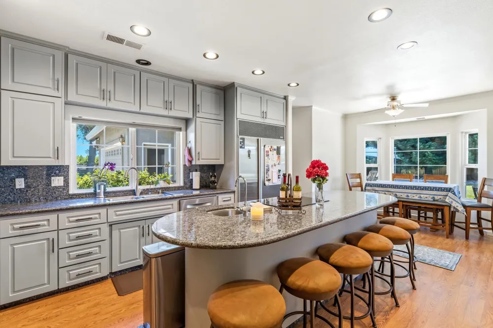 14361 Lombardy Delhi, CA 95315