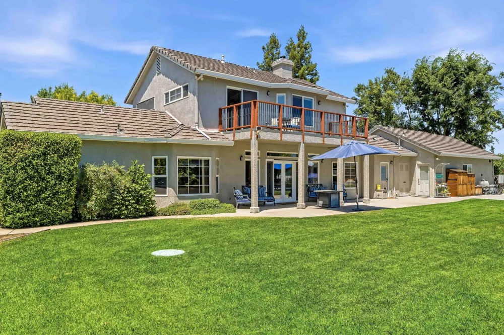 14361 Lombardy Delhi, CA 95315