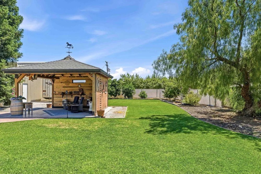 14361 Lombardy Delhi, CA 95315