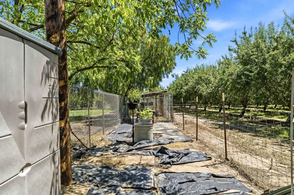 14361 Lombardy Delhi, CA 95315