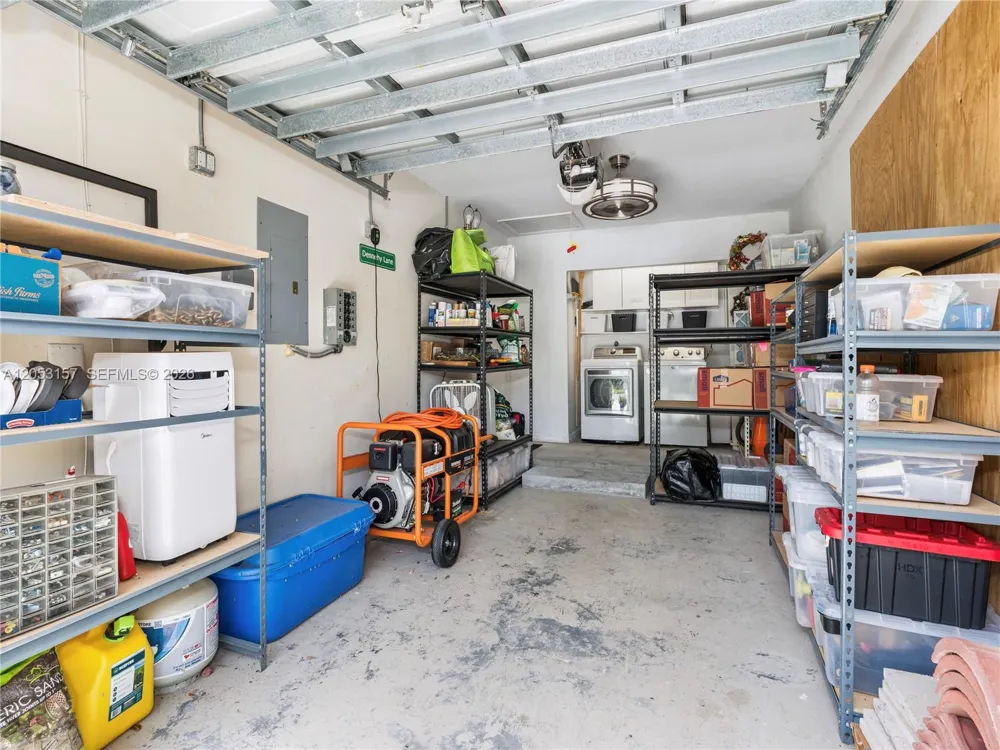 1707 SW 109th Ter Davie, FL 33324
