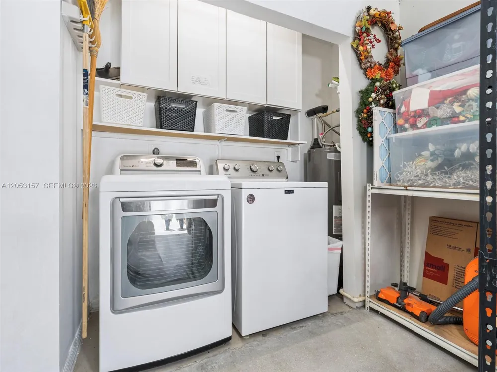 1707 SW 109th Ter Davie, FL 33324