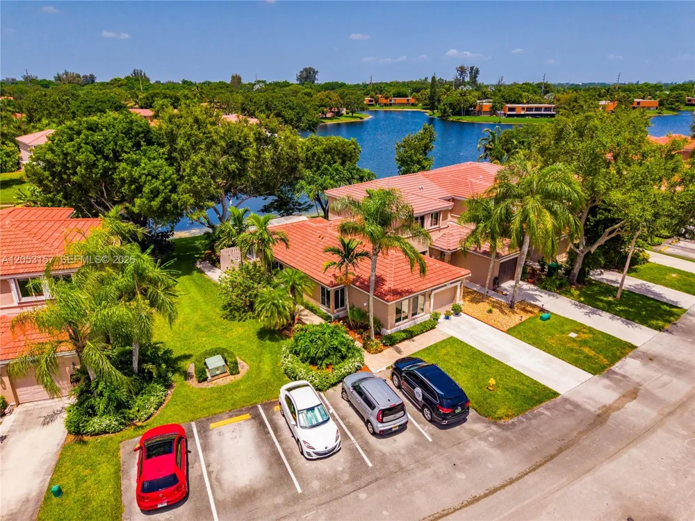 1707 SW 109th Ter Davie, FL 33324