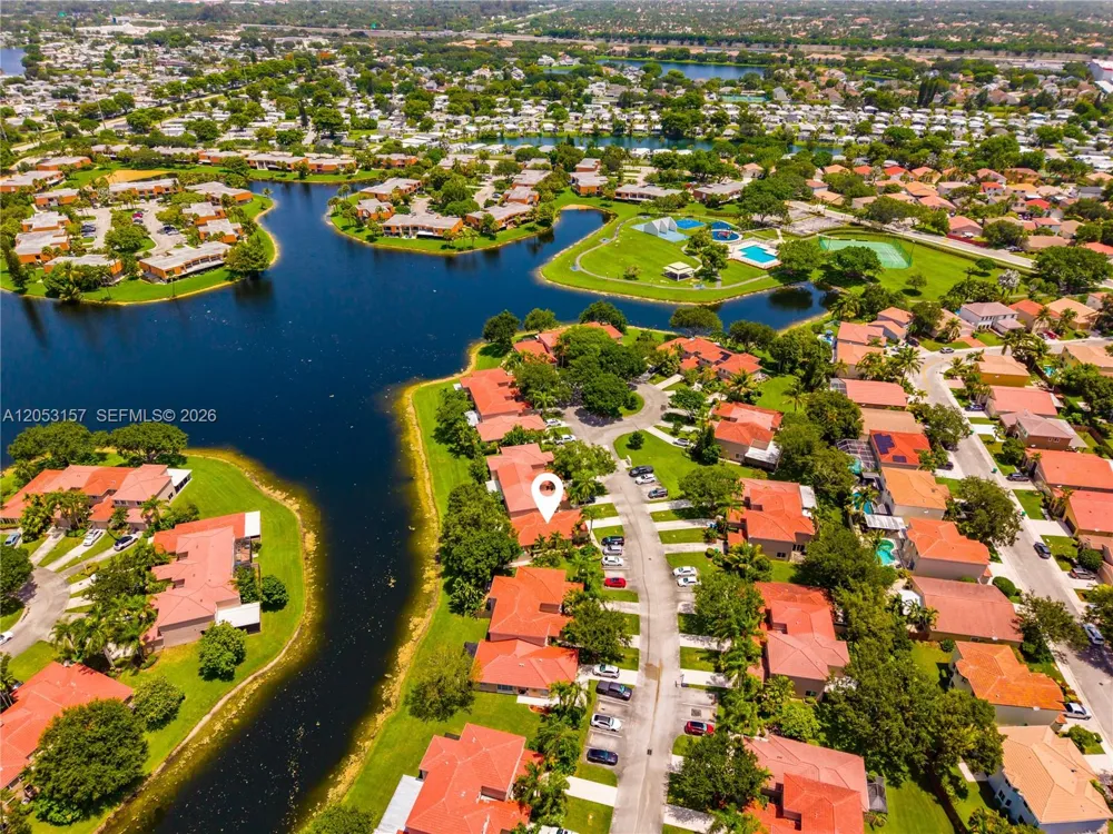 1707 SW 109th Ter Davie, FL 33324