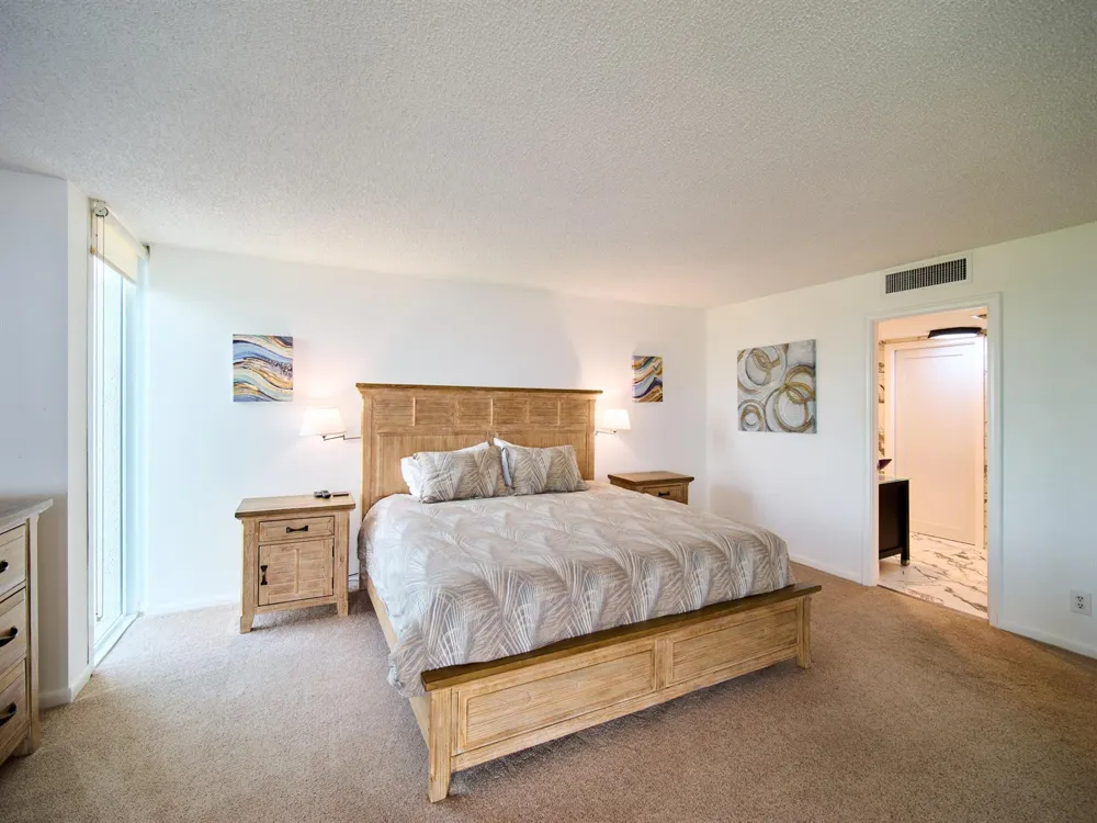 5550 Ocean Drive #9D Singer Island, FL 33404