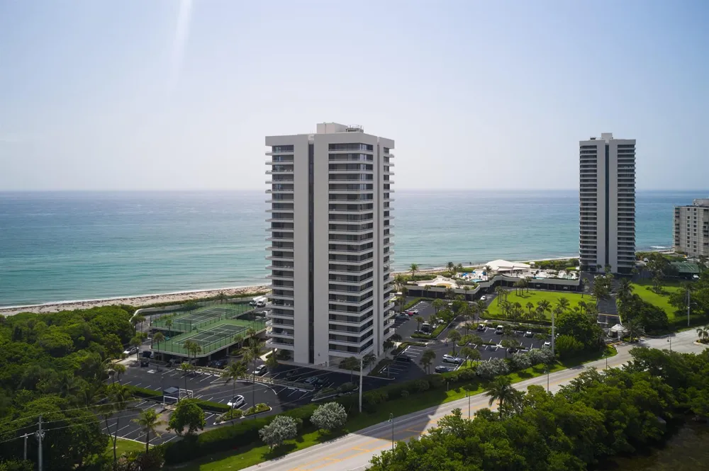 5550 Ocean Drive #9D Singer Island, FL 33404