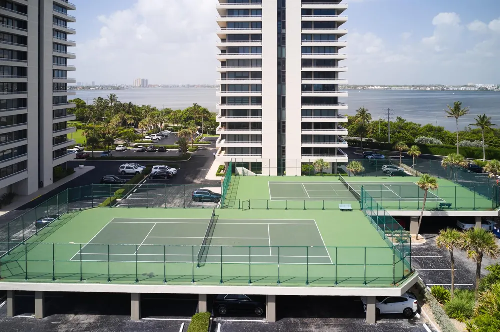 5550 Ocean Drive #9D Singer Island, FL 33404