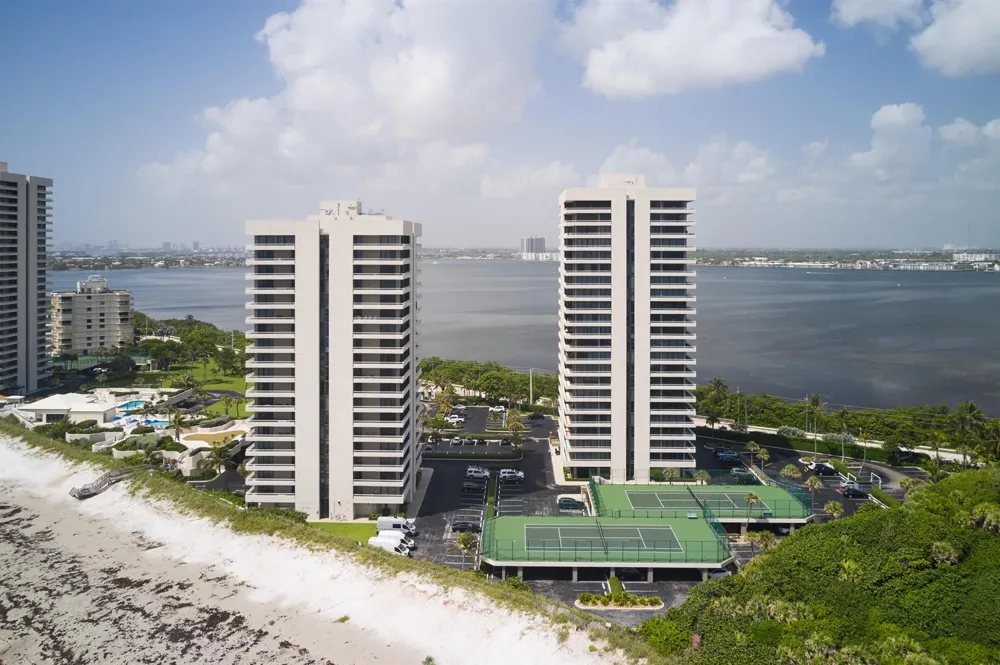 5550 Ocean Drive #9D Singer Island, FL 33404