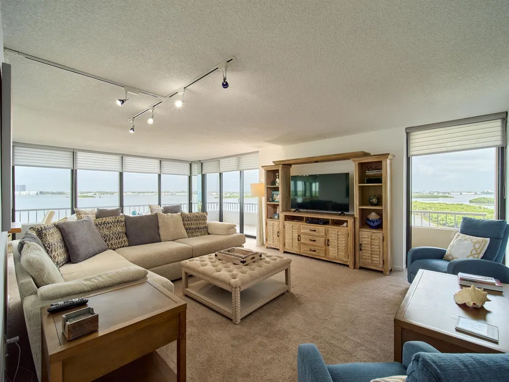 5550 Ocean Drive #9D Singer Island, FL 33404