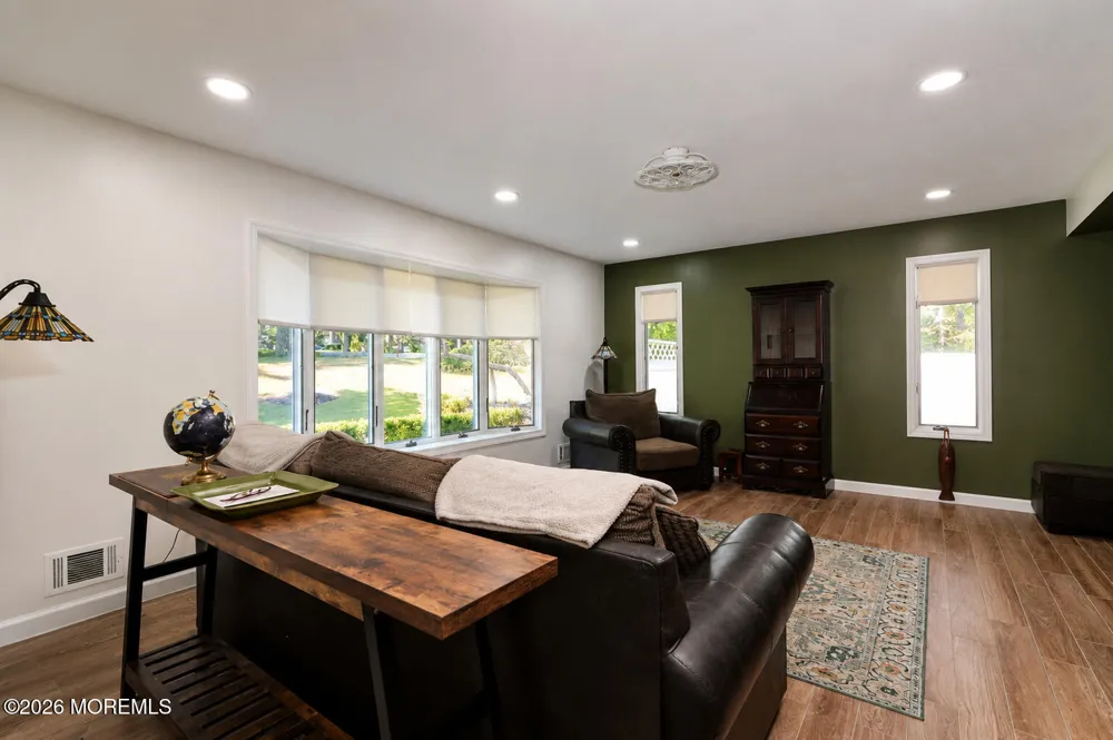 101 Fawn Drive Matawan, NJ 07747