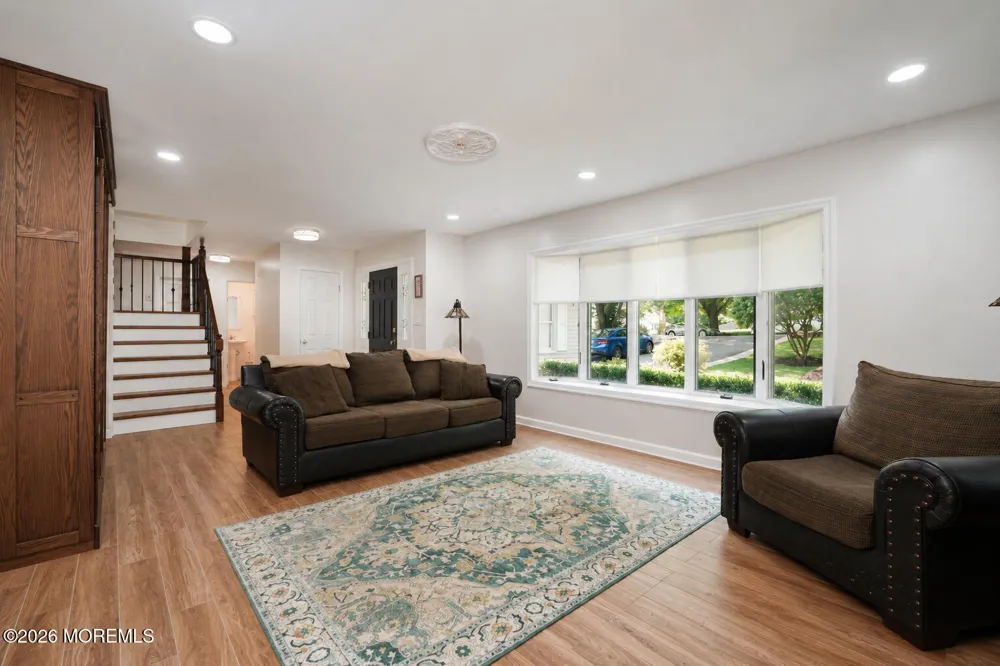 101 Fawn Drive Matawan, NJ 07747