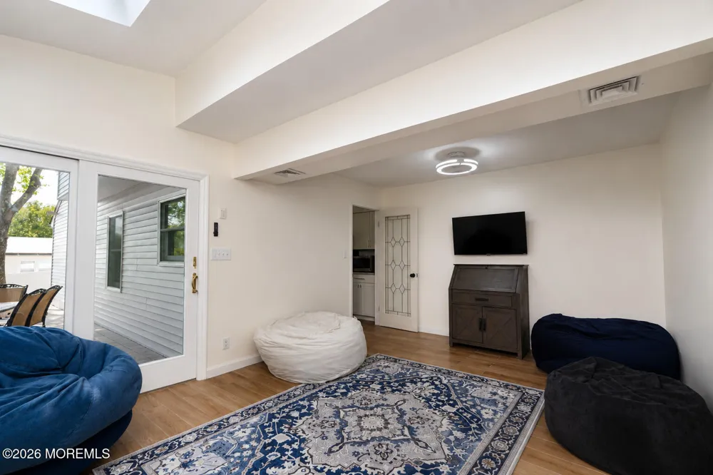 101 Fawn Drive Matawan, NJ 07747