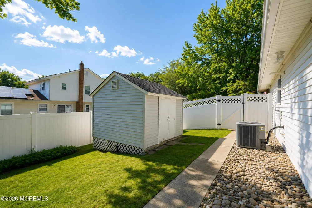 101 Fawn Drive Matawan, NJ 07747