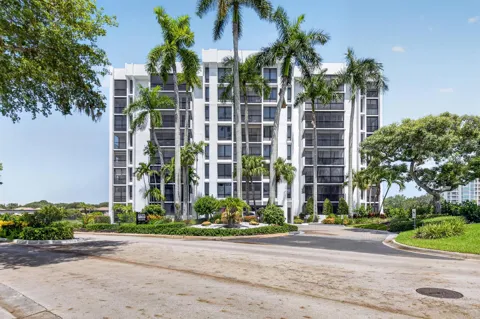 7738 Lakeside Boulevard #371