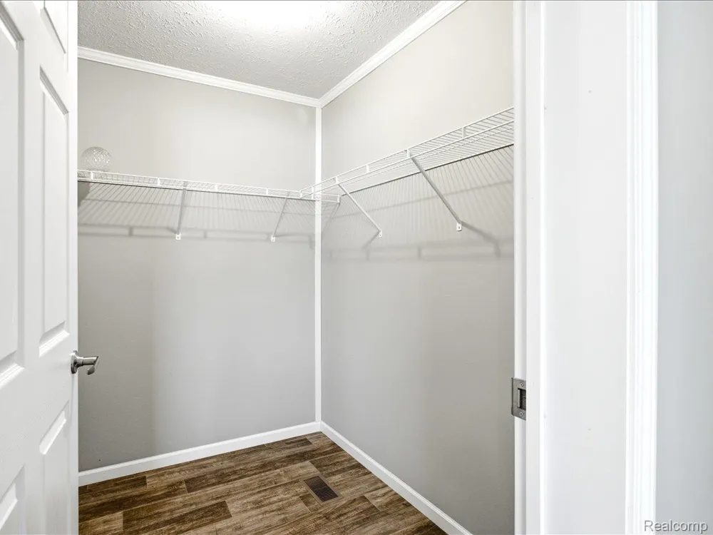 10714 Jean Pierre Site# 37 Court Ira Township, MI 48023