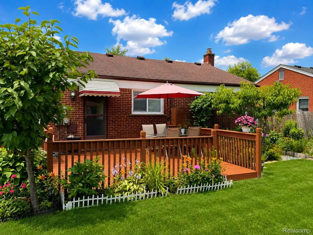 9100 Brentwood Street Livonia City, MI 48150