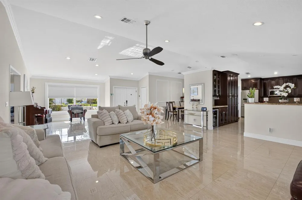 19505 SEDGEFIELD TERRACE Boca Raton, FL 33498
