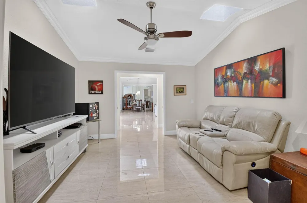 19505 SEDGEFIELD TERRACE Boca Raton, FL 33498