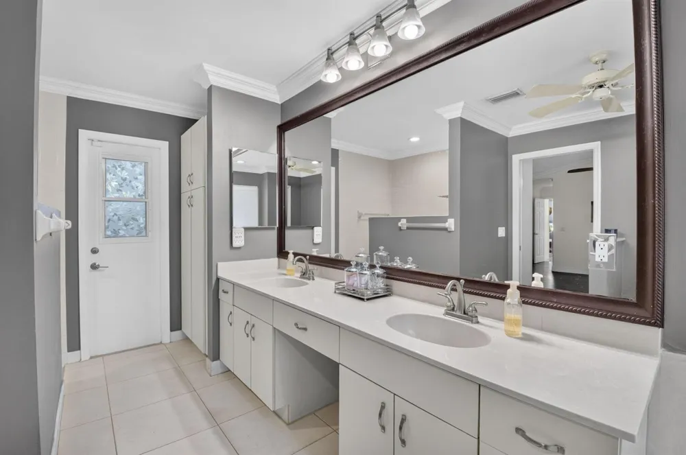 19505 SEDGEFIELD TERRACE Boca Raton, FL 33498