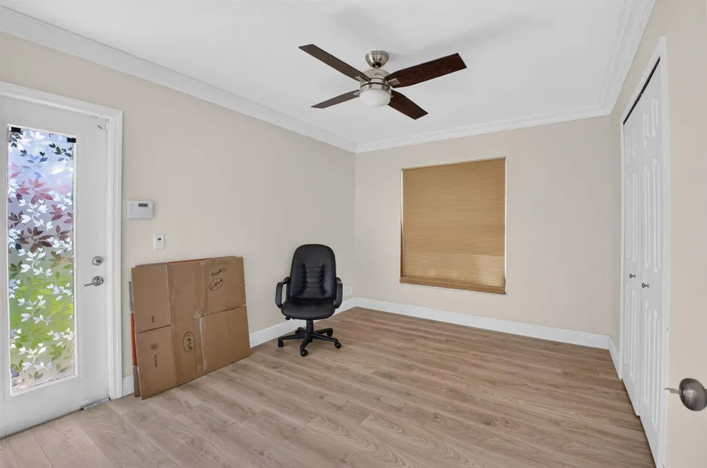 19505 SEDGEFIELD TERRACE Boca Raton, FL 33498