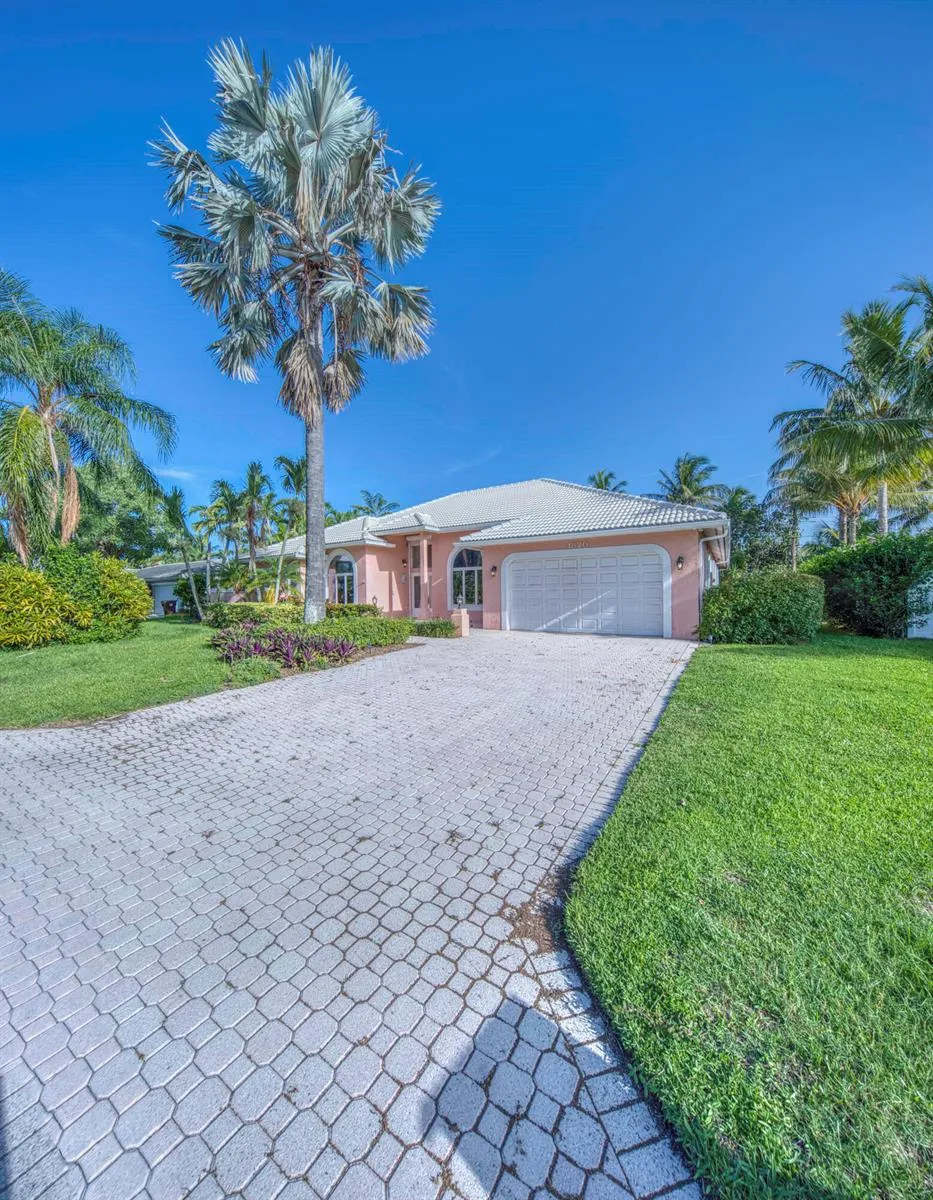 1870 Mediterranean Road W Lake Clarke Shores, FL 33406
