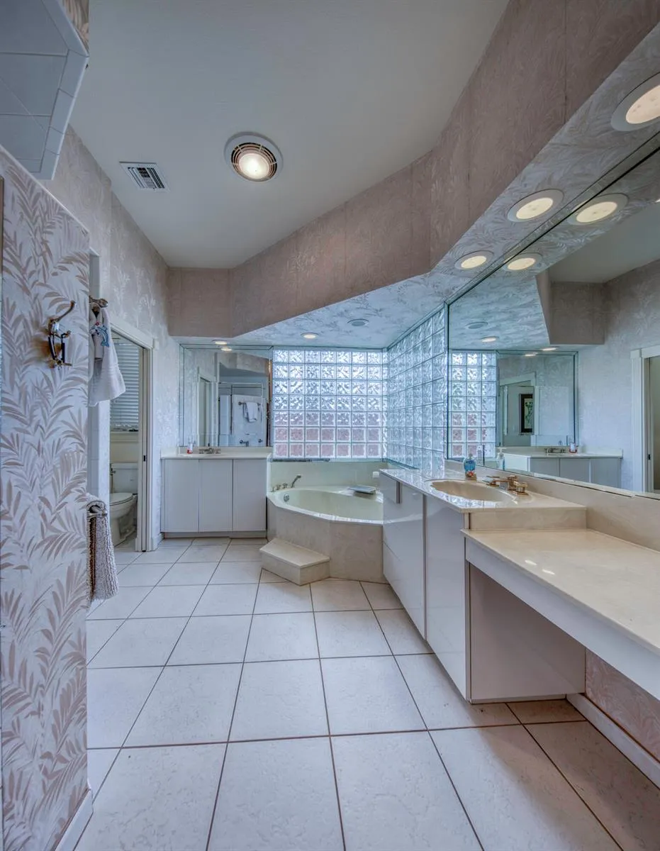 1870 Mediterranean Road W Lake Clarke Shores, FL 33406