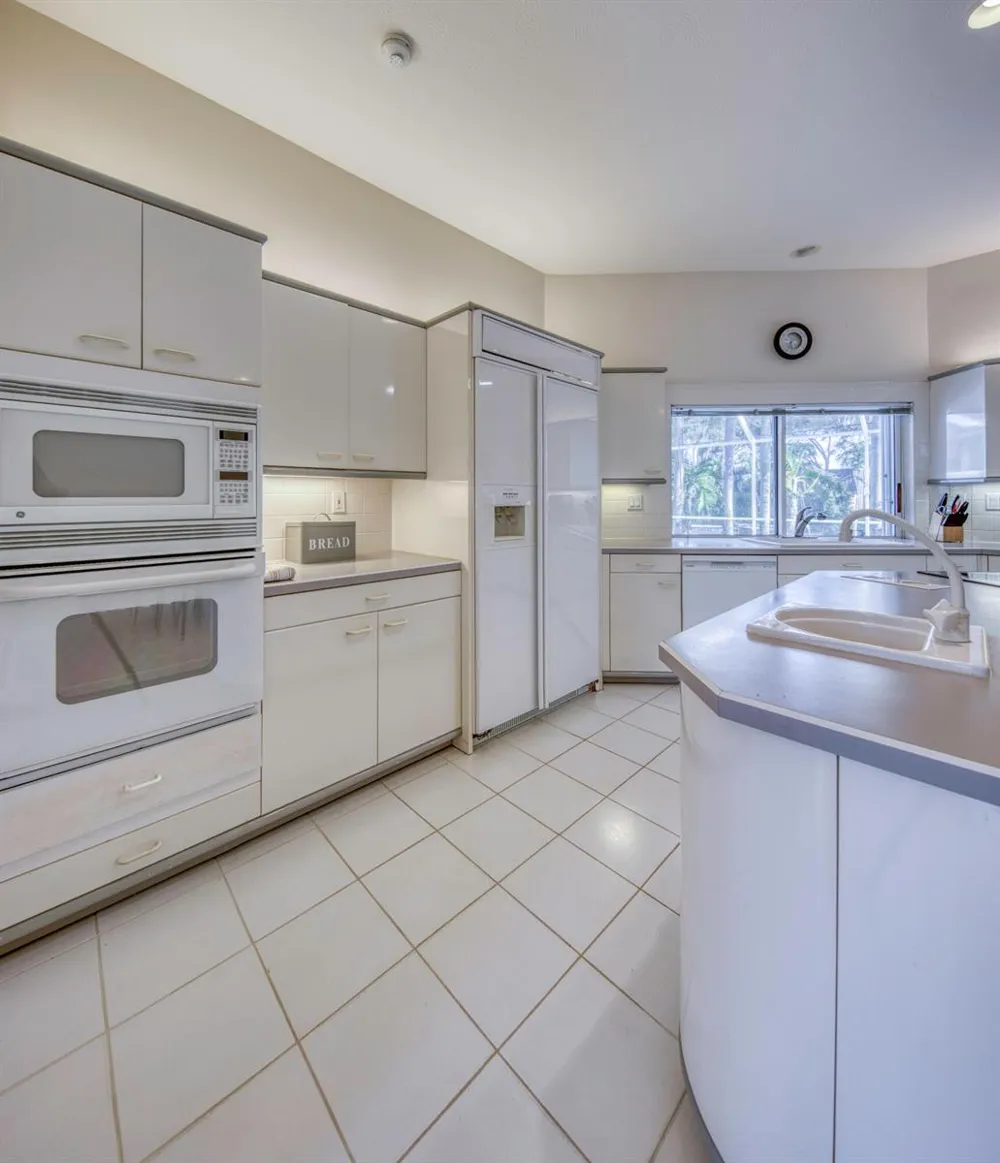 1870 Mediterranean Road W Lake Clarke Shores, FL 33406