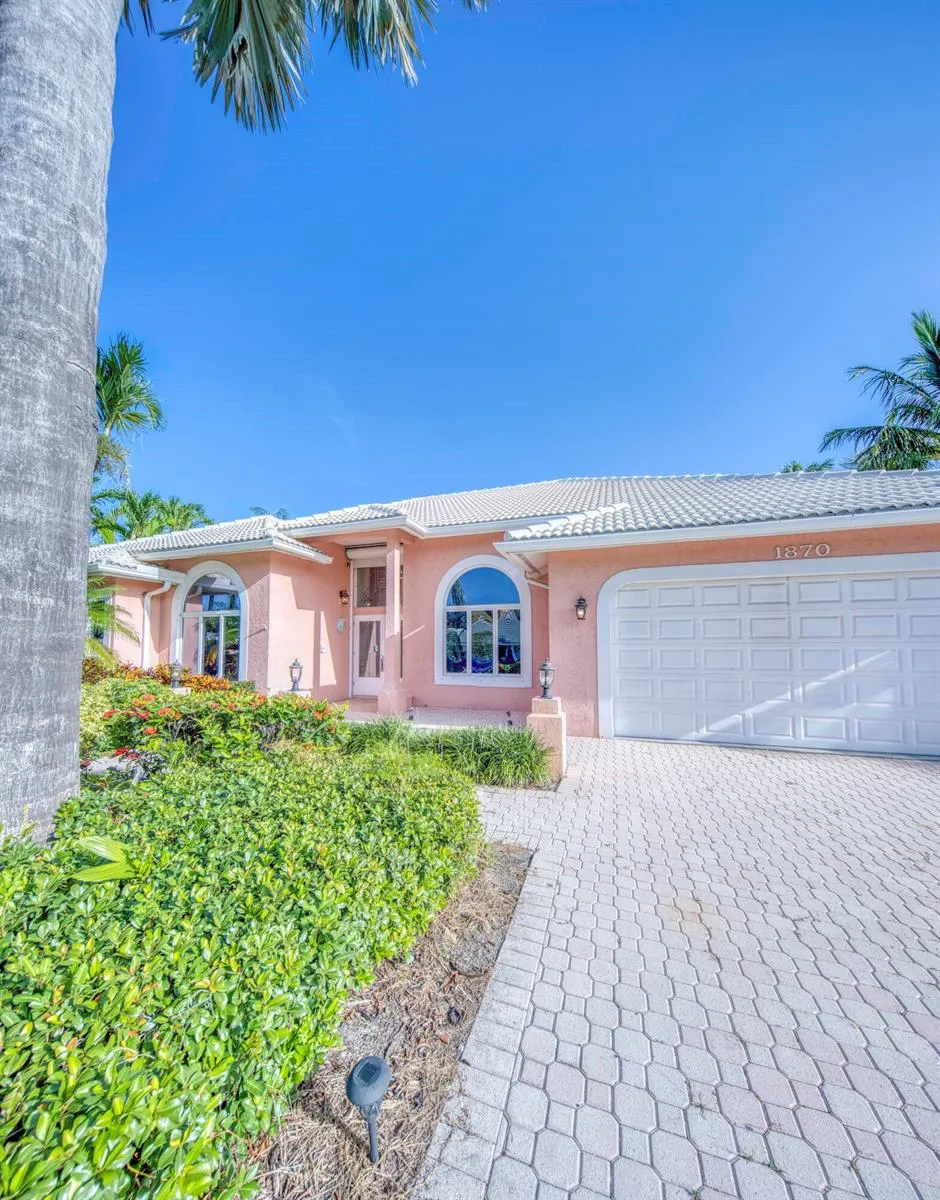 1870 Mediterranean Road W Lake Clarke Shores, FL 33406