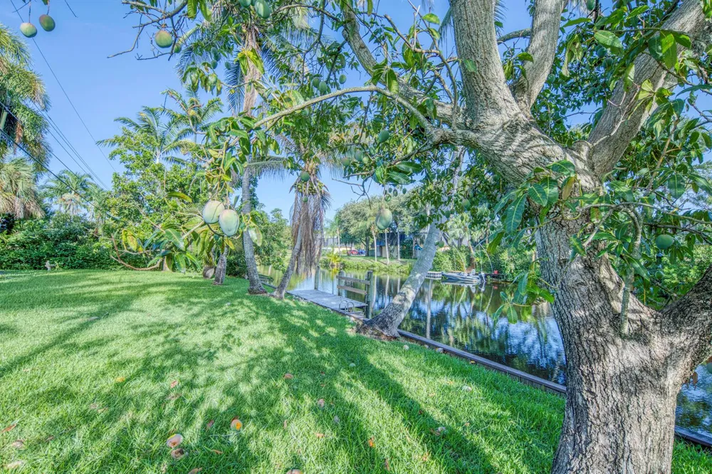 1870 Mediterranean Road W Lake Clarke Shores, FL 33406