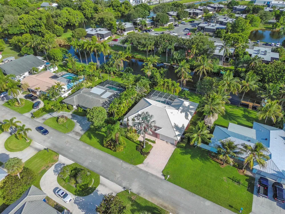 1870 Mediterranean Road W Lake Clarke Shores, FL 33406