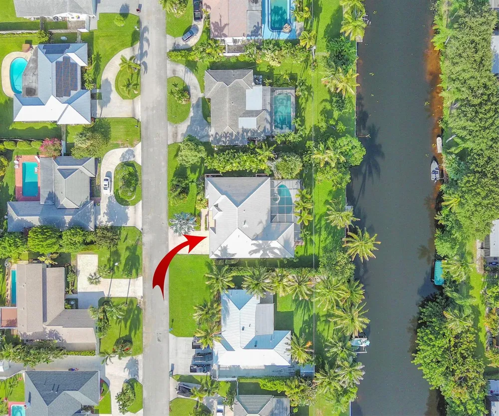 1870 Mediterranean Road W Lake Clarke Shores, FL 33406