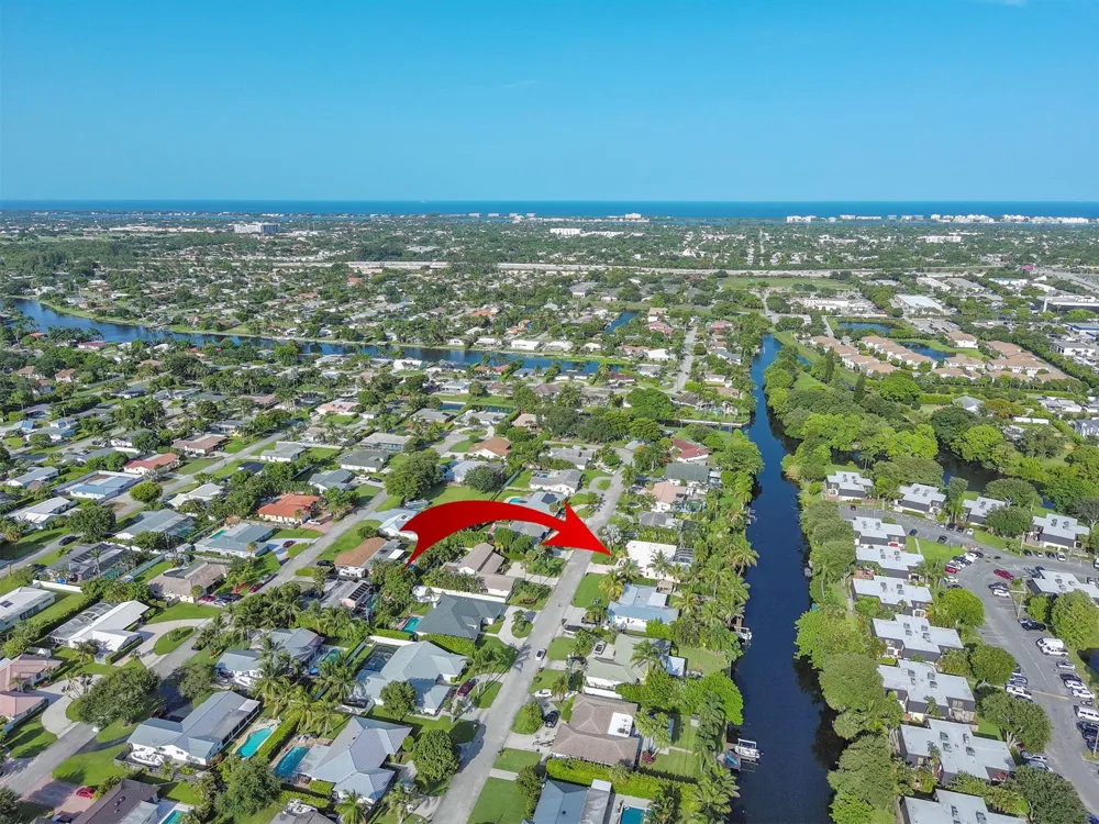 1870 Mediterranean Road W Lake Clarke Shores, FL 33406