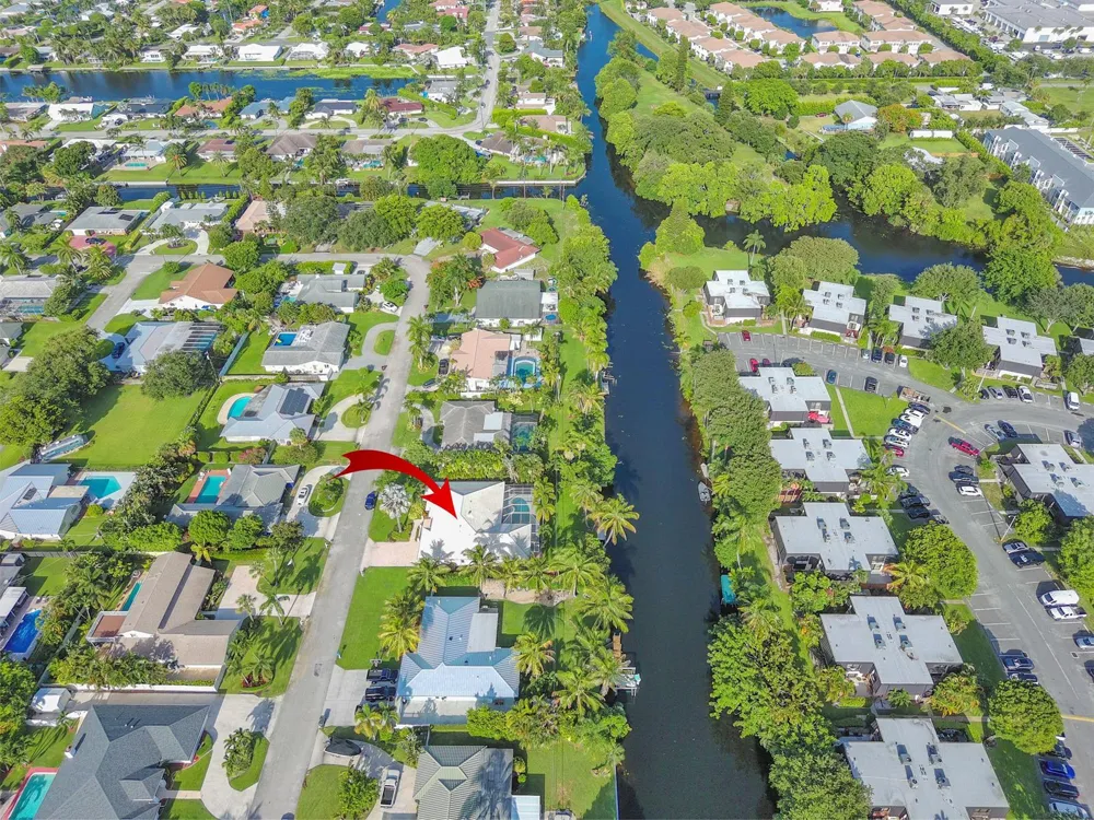 1870 Mediterranean Road W Lake Clarke Shores, FL 33406