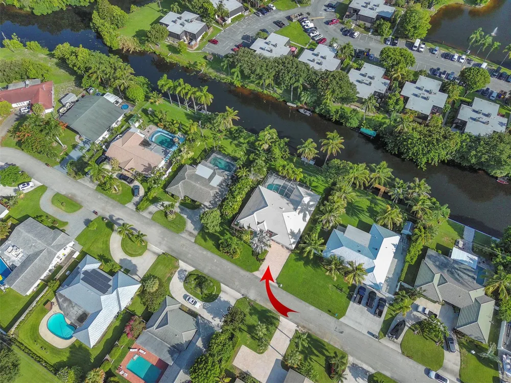 1870 Mediterranean Road W Lake Clarke Shores, FL 33406