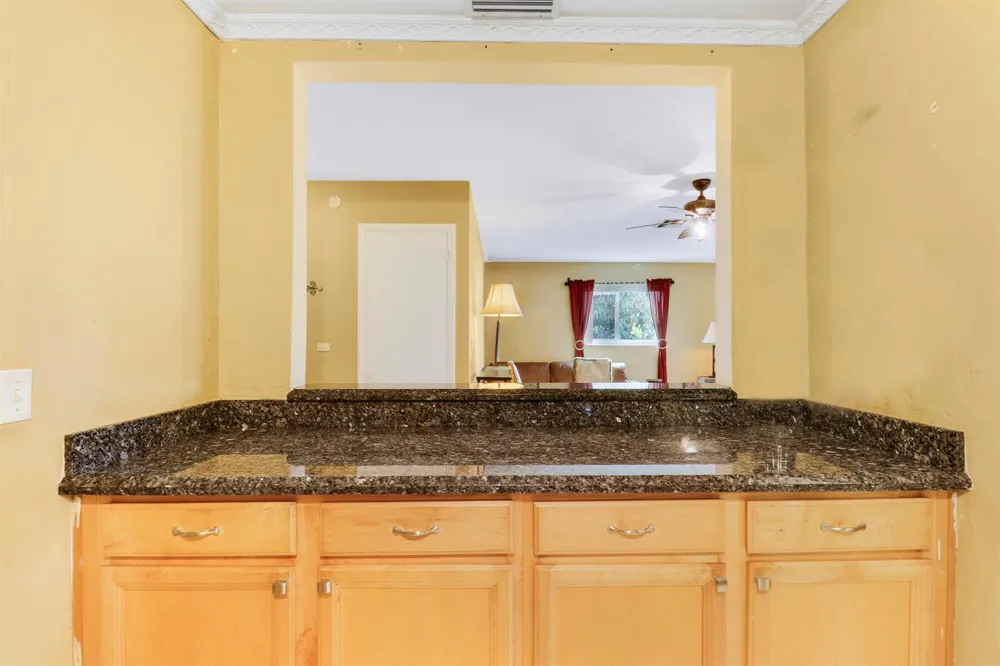 827 Caroline Avenue West Palm Beach, FL 33413