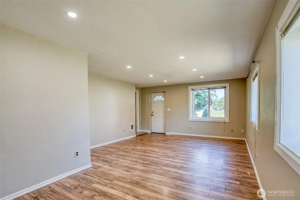 121 W Marion Street Aberdeen, WA 98520