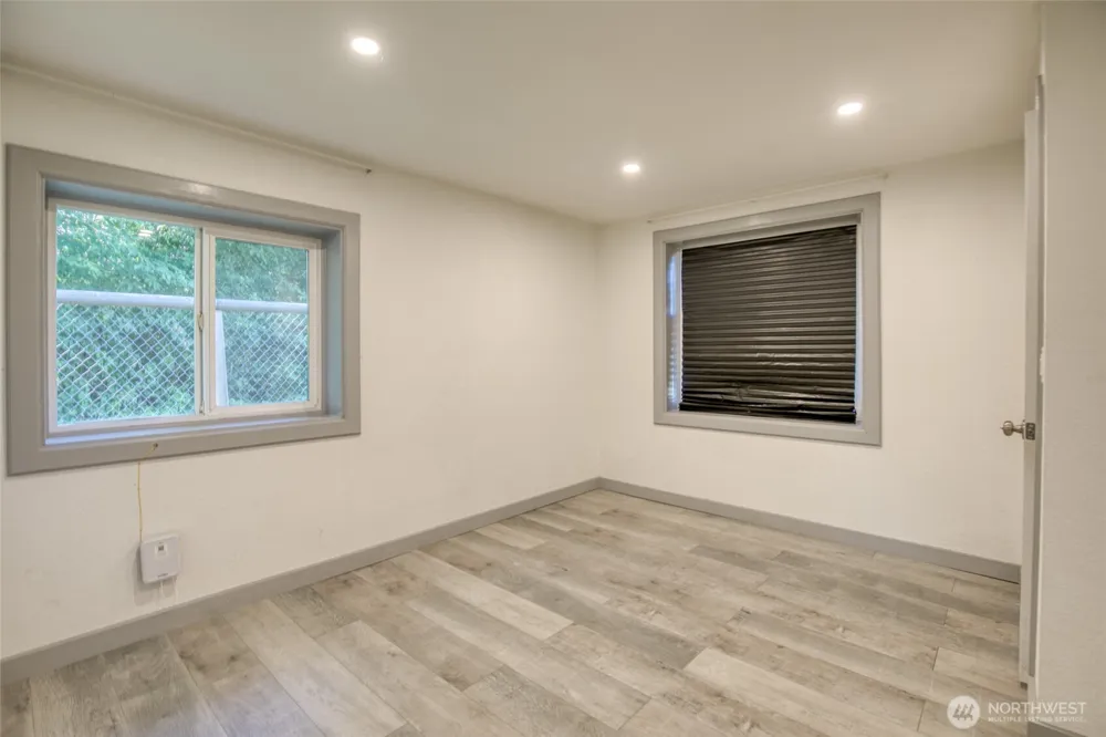 121 W Marion Street Aberdeen, WA 98520