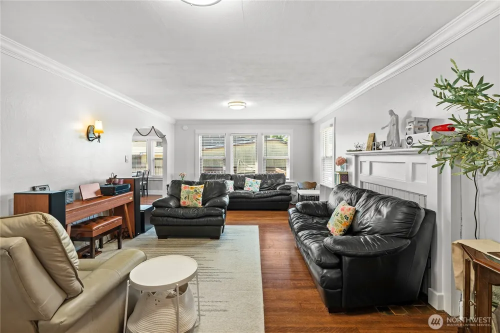 808 Thornton Street Aberdeen, WA 98520