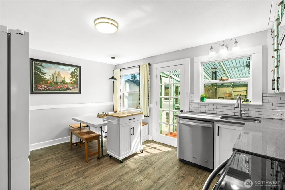 808 Thornton Street Aberdeen, WA 98520