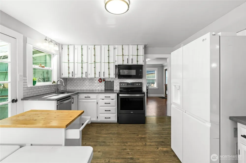 808 Thornton Street Aberdeen, WA 98520